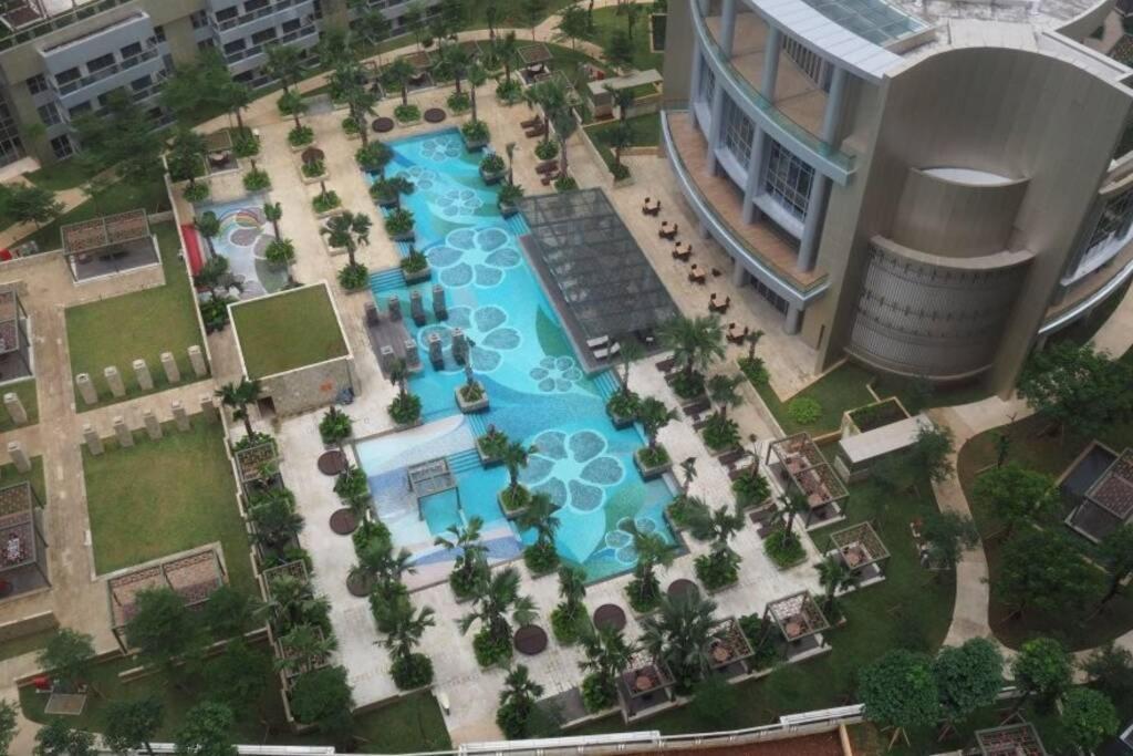 Homy 2 Bedroom Apartment Near Shopping Malls จาการ์ตา ภายนอก รูปภาพ